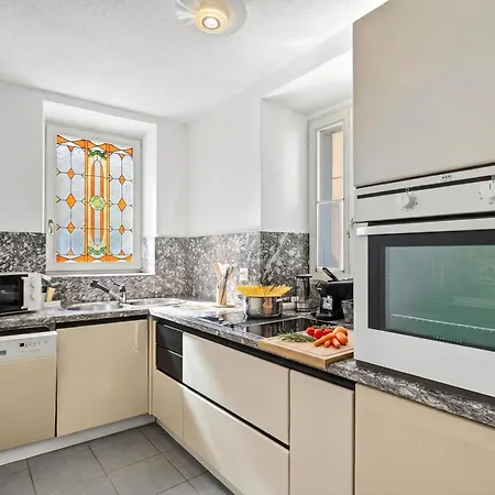 Apartment Charm Aldesago *