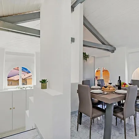 Charm Aldesago Apartment Lugano