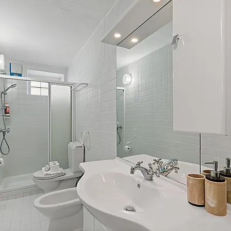 Charm Aldesago Apartment